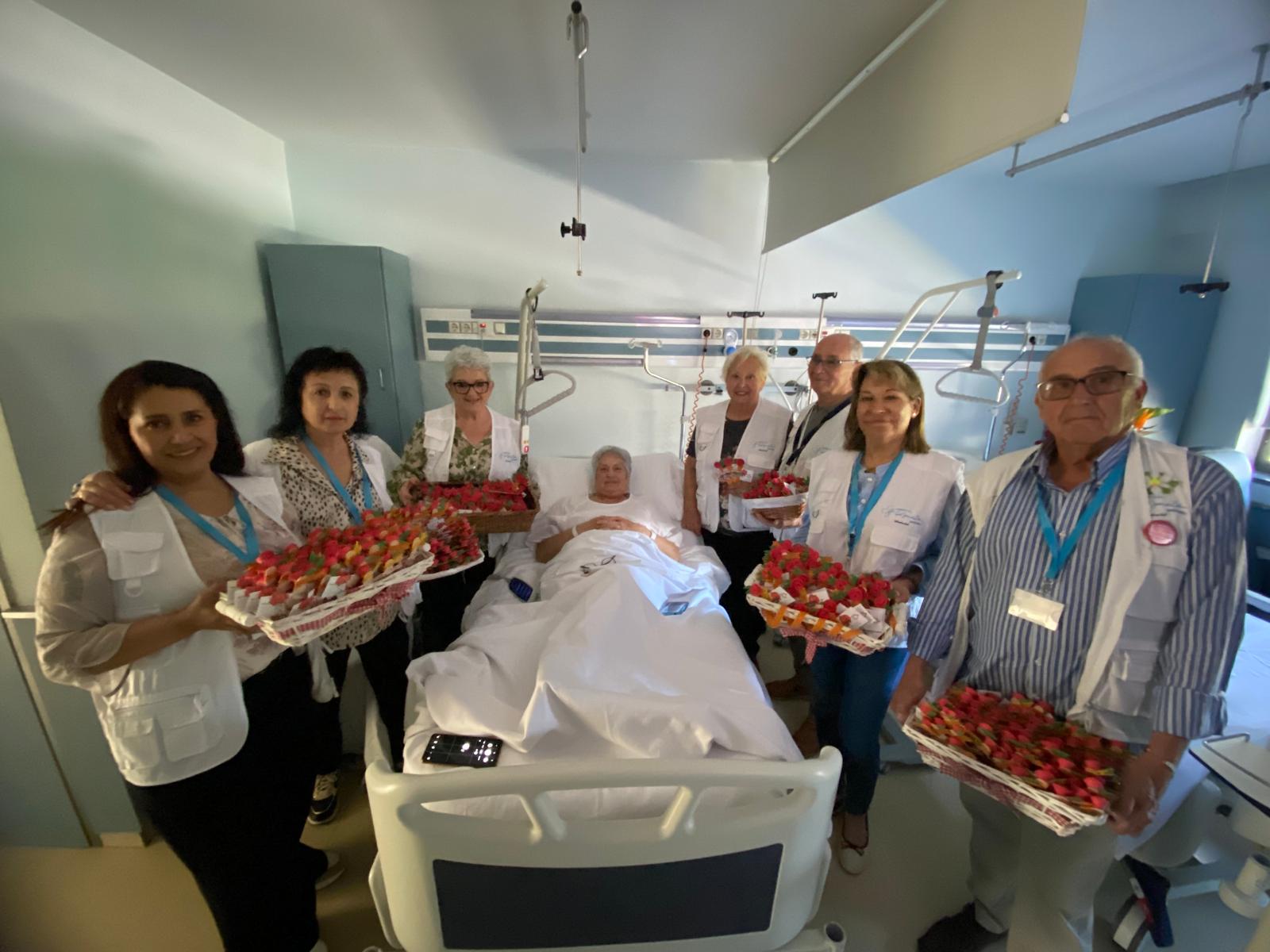 Sant Jordi 2025 Voluntariat FHSJDM