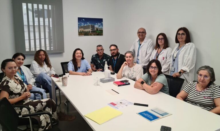 Accions informatives per a professionals en el marc del Dia Mundial del Donant de Sang a la FHSJDM